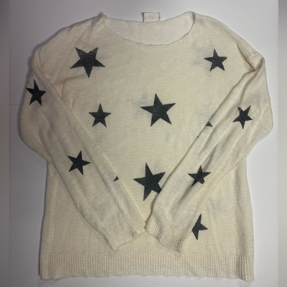 333. Women's Star Pattern Sweater - Cream and Grey - Picture 2 of 5